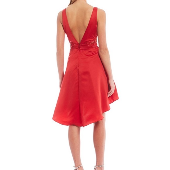 BNWT Sleeveless Side Crochet Satin High-Low Dress - Picture 3 of 6